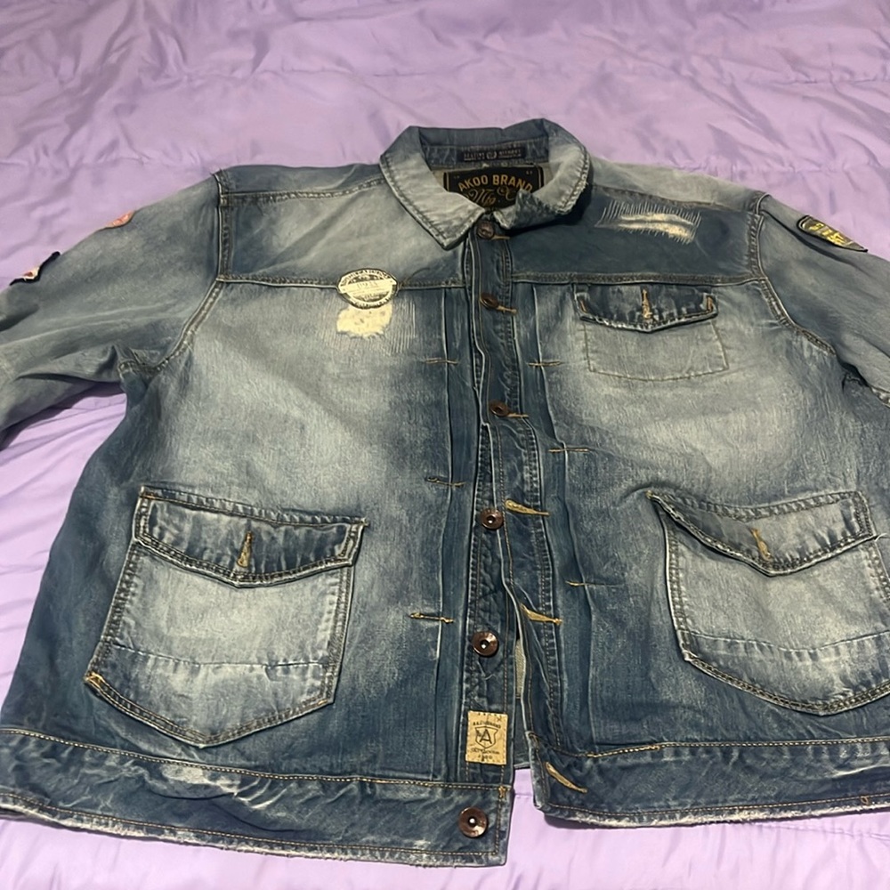 Akoo jean jacket ,worn once ,clean ,size 4xl